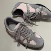 Zapatillas deportivas planas transpirables de malla para mujer, modelo 2026, calzado deportivo informal, zapatillas de entrenamiento alemanas versátiles, calzado de moda para mujer.