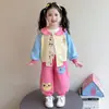 Conjunto casual elegante de sudadera para niñas para primavera y otoño, atuendo nuevo de primavera 2026 para niños, conjunto de dos piezas súper lindo y moderno para bebés