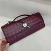 Bolsa de Mão Clutch de Couro com Estampa de Margaridas Nova Coleção Primavera/Verão 2026 Bolsa de Festa Bolsa Baguete com Design de Fecho Horizontal Bolsa de Mão