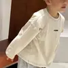 Camiseta de algodón puro para niño, colección primavera y otoño 2026, talla pequeña y mediana, top fino estilo japonés ins para niños, camiseta interior de manga larga para niños
