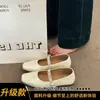 Mules fechadas retrô estilo francês para mulheres, novo modelo primavera e outono 2026, sapatos Mary Jane casuais versáteis para calçar sem cadarço