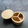 Tarro de bambú para condimentos con cuchara, tarro de sal, caja de almacenamiento para cocina, botella de condimentos, giratorio con succión magnética, venta caliente transfronteriza, al por mayor