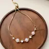 Pulseira de Pérolas de Alta Qualidade para Meninas, Joia de Mão Suave e Elegante, Pulseira Exquisita de Luxo Acessível de Nicho, Joia Versátil com Puxador