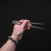 Palillos Semicirculares de Acero Inoxidable Purificado de Titanio Ti para el Hogar Antideslizantes y Anti-quemaduras Palillos para Restaurante Resistentes a Altas Temperaturas Palillos Chinos de Acero Inoxidable