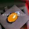 Pingente Cabochão de Calcedônia Verde Estilo Tendência Nacional, Colar com Pingente Incrustado de Calcedônia em Pó de Jade, Comparável a Joias de Jade