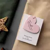 Etiquetas de Ropa Diseño Gratuito Impresión de Logo Ropa de Mujer Ropa Infantil General Tienda de Ropa Lista para Usar Etiquetas Hechas a Medida