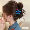 Pinza de garra grande de perlas de 15 cm para mujer, sensación de lujo ligero y de alta gama, estilo coreano, añade volumen al cabello, accesorio para el cabello versátil