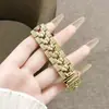 Lujoso Reloj de Mujer Incrustado de Diamantes con Esfera de Números Romanos, Brillantes Pedrería, Correa de Cadena Dorada y Movimiento de Cuarzo
