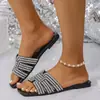 Pantuflas Cuadradas Planas de Moda para Mujer con Pedrería 2026 Verano Nuevo Estilo Exportación Talla Grande Sandalias Ligeras Venta al por Mayor