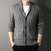 Suéter cárdigan de punto jacquard con patrón trenzado y bolsillo para hombre para Otoño e Invierno, Ropa exterior de punto moderna ajustada con mangas largas