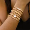 Amazon Conjunto de Pulseiras de Contas de 26 Letras Douradas Cobre, Fashion e Único, Pulseiras Empilháveis para Mulheres