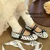 Zapatos Mary Jane de Lunares Nuevos para Mujer Primavera y Otoño, Punta Cuadrada, Moño, Correa Única, Zapatos de Suela Plana Suave