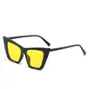 Gafas de sol Retro Elegantes Estilo Ojo de Gato Europeas y Americanas para Mujer, Marco Cuadrado, Versátiles, Estilo Celebridad de Internet, Protección UV, Gafas de Sol Transfronterizas