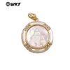 Wt-Jp428 Anjinho Fofo Concha Branca Pingente Religioso Banhado a Ouro 18K Zircônia Incrustada Acessórios de Joias