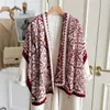 Bufanda Nueva de Piel Sintética de Visón con Tacto Súper Suave, Diseño Jacquard Paisley, Moderna y Versátil para Mujer, Chal Atmosférico Estilo Xinjiang