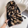 Bufanda de Moda Versátil con Estampado de Leopardo Europeo y Americano para Mujer Otoño e Invierno 2022 Cálido Cachemir Sintético Doble Uso Aire Acondicionado Chal Grande Estilo Largo
