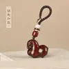 Llavero Colgante Año del Caballo 2026 Colgante de Caballo de Palo de Rosa Colgante para Bolso para Hombres y Mujeres para Usar en el Año Nuevo