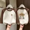 Camiseta Térmica de Forro Polar para Niñas 2026 Otoño/Invierno Nuevo Estilo Estilo Coreano Parche de Dibujos Animados Manga Larga para Niños Medianos y Grandes Top para Niñas