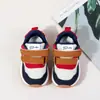 Zapatos Nuevos de Otoño para Caminar de Bebé para Niñas, Zapatos Suaves de Suela Antideslizante para Caminar de Bebé para Niños, Zapatos de Malla Transpirable de una Sola Pieza al por Mayor
