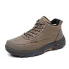 Sapatos para Homens 2025 Inverno Novo Antiderrapante Resistente ao Desgaste Externo Botas de Neve Casuais Versáteis Confortáveis Leves Sapatos de Pai