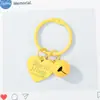 Procesamiento Pintura Horneada Personalizada Llavero de Campana de Corazón Colgante de Perla de Plástico (Perler) Cierre de Resorte Abierto Puesto Callejero del Mercado Nocturno Venta al Por Mayor
