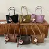 Bolsa tote de gran capacidad para el uso diario, bolso de hombro simple para mujer, bolso de mano moderno y elegante de moda coreana