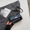Bolso de hombro informal sencillo, nuevo bolso de mensajero informal de moda de verano 2023 para mujer, bolso pequeño popular de este año para mujer.