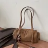 Estilo Outono Coreano Versátil Bolsa de Axila Mesclada Feminina Retro Camurça Pelúcia Versátil Casual Bolsa de Ombro Único