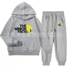 Conjunto de Moletom com Capuz e Calça para Crianças de Média e Grande Porte, Algodão, Loose e Confortável, para Primavera e Outono, Conjunto de Duas Peças em Estoque