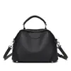 Bolsa Feminina de Couro Genuíno Primavera Feminina 2025 Nova Bolsa de Ombro Versátil Bolsa Transversal de Grande Capacidade Bolsa de Mão Vintage para o Dia a Dia