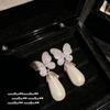 Aretes Italianos Vintage de Espiga de Trigo con Gema de Perla Aretes Vintage de Mariposa con Zircón y Cuentas de Concha Pulsera Niu Niu