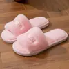 Chinelos de Algodão Femininos de Uma Tira com Bordado de Letras Estilo Francês para Inverno, Quentes, Confortáveis e Versáteis para Casa e Interior, Chinelos de Pelo