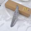 Estilo étnico retro metal pluma marcapáginas transfronterizo diy accesorios de joyería regalo para estudiante pluma retro marcapáginas