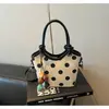 Bolso de Mano, Bolso de Hombro, Bolso Cubo, Bolso para el Trabajo, Bolso Casual Versátil, Nuevo Estilo Primavera Verano 2026, Diseño de Lunares, Múltiples Compartimentos