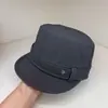 Nuevo Sombrero de Equitación Plano Vintage 2026 para Mujer, Versátil de Otoño, Adelgazante, con Hebilla Metálica, Gorra Artística de Pico de Pato Estilo Británico