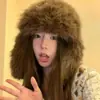 Artículo popular de comercio exterior: Gorro Lei Feng de invierno de piel sintética, engrosado y forrado de polar, para esquí al aire libre, ciclismo y abrigo, con protección para las orejas y resistencia al clima frío.