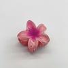 Pinza para el pelo Oufelai Flor de Plumeria Europea y Americana Transfronteriza Pinza Lateral Pinza para la Parte Posterior de la Cabeza Peinado Recogido Pinza de Tiburón Accesorio para el Cabello Que No Daña el Cabello