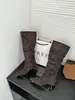 []Botas Femininas Novas Simples de Bico Fino Acima do Joelho Outono/Inverno 2026 Botas de Camurça Franzidas