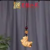 Colgante de Cadena para Teléfono Móvil Talla de Caballo de Palosanto Yiming Xianyuan Arena Verde Arcoíris Llavero de Caballo Tallado en Madera Creativo