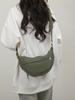 2025 Nova Bolsa de Ombro Mochila Feminina Moda Combina com Tudo Nylon Shout Bolsa Transversal Casual Bolsa Dumpling Tendência