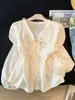 Design de renda delicado estilo coreano, cor contrastante, elegante camisa com decote V para mulheres, estilo solto e doce, top que afina A13835