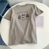 2026 Estilo Coreano Primavera y Otoño Nuevo Camiseta de Manga Corta con Dibujo de Tres Gatitos Linda Versátil Moderna Ajustada Superior Tendencia