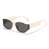 Gafas de Sol para Mujer con Diseño Retro de Pantalla Curva de Gama Alta Montura Blanca Ojo de Gato Antivioleta para Rostros Cuadrados y Redondos