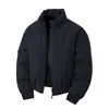 Chaqueta de piloto estilo americano con cuello alto para hombre, nueva chaqueta de motocicleta gruesa y cálida para otoño e invierno 2026, abrigo de algodón plumón