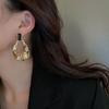Aretes de Corazón Ovalado de Zirconia Plisada, Aretes de Lujo Ligero de Alta Gama, Aretes Metálicos de Moda al por Mayor