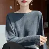 Suéter de punto de cuello redondo para mujer para primavera y otoño, con un estilo relajado, lana fina, adecuado para el trabajo, simple y holgado, un suéter fino para usar como base