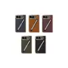 Adecuado para iPhone DUO, esta funda de teléfono plegable presenta un diseño con textura de cuero, un soporte y una ranura para bolígrafo. Es una funda protectora anti-caídas para el Apple Duo