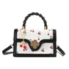 Bolso Cruzado Nuevo y Lindo con Estampado de Cerezas 2024, Bolso Cuadrado Pequeño con Asa Retorcida, Diseño Fresco de Bloques de Color, Bolso para Mujer
