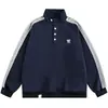 Moletom casual masculino patchwork retrô americano de outono e inverno com gola alta, uma peça de outer wear estilosa e de caimento solto com detalhes exclusivos de patchwork e bordados, perfeita para homens jovens