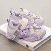 Zapatos de algodón para niñas 2025 nuevos cómodos y frescos nuevos zapatos para niños niños medianos y grandes niña de dibujos animados zapatos de papá estilo primavera